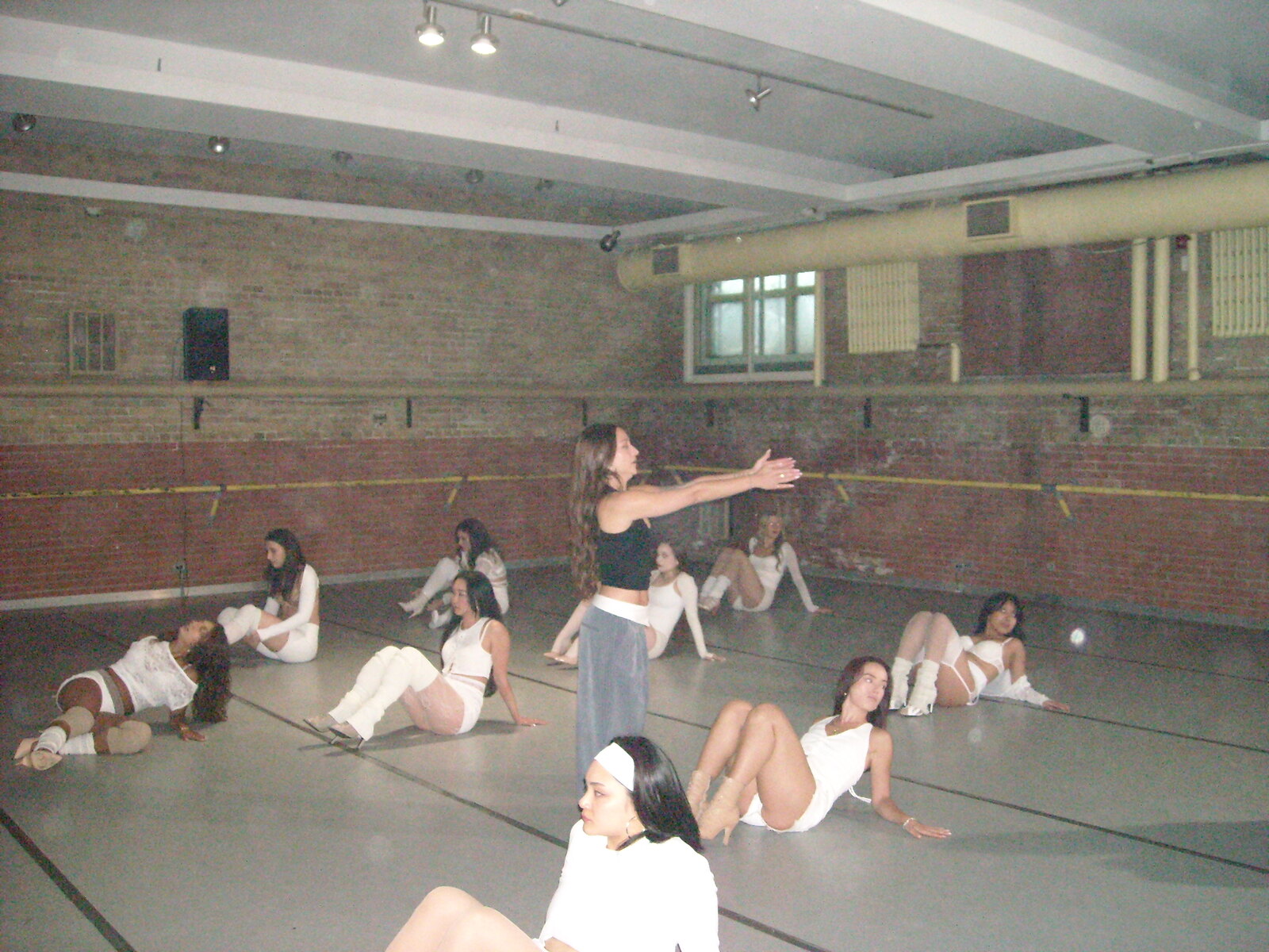 Floorwork session in progress